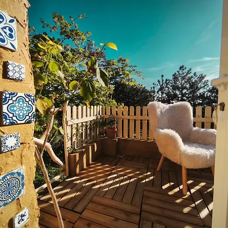 Herbal With A Terrace On A Distillation Farm مزرعة للإقامة